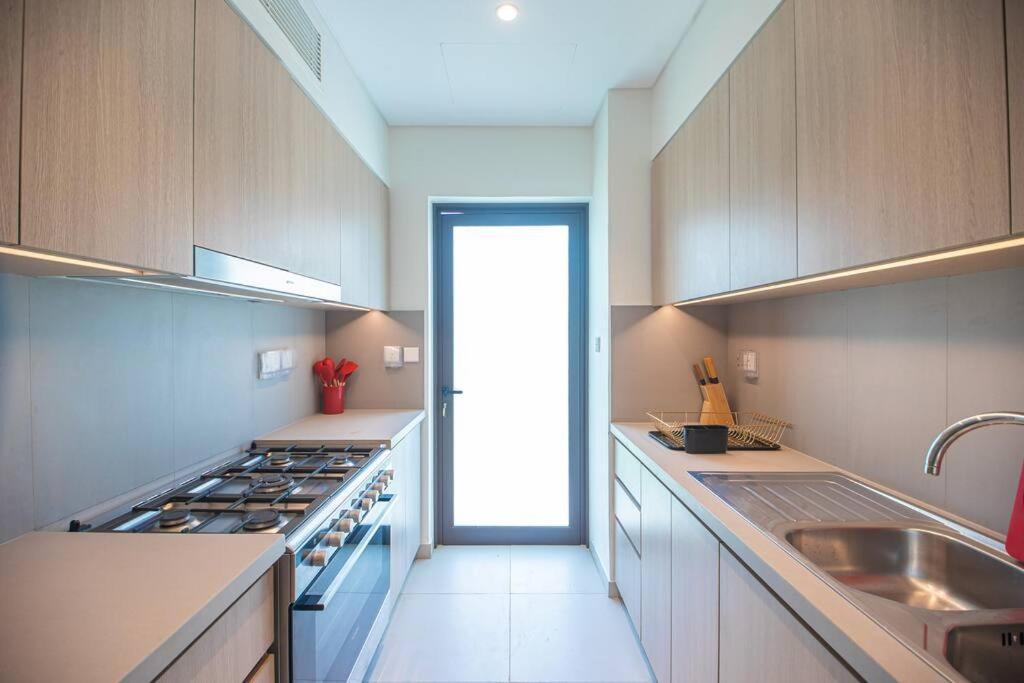 Luxury 3 Bdr Villa By The Sea 54 Эль-Фуджайра Экстерьер фото